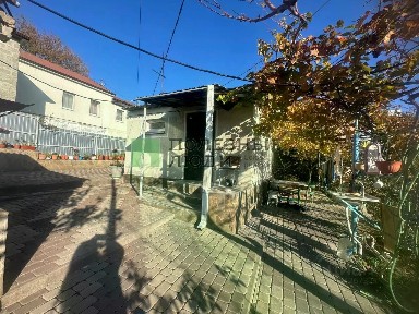 Сдается 1-этажный дом, 70 м²