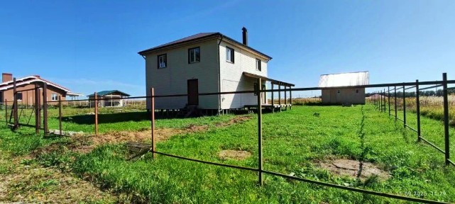 Продается 2-этажный дом, 166 м²
