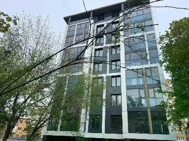 Продается 2-комн. квартира, 85 м²