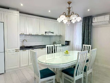 Продается 4-комн. квартира, 87,9 м²