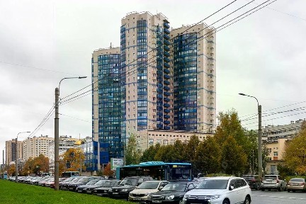 Санкт-Петербург, р-н Приморский, Комендантский аэродром, просп. Королева, 7