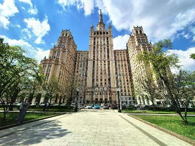 Москва, ЦАО, р-н Пресненский, Кудринская пл., 1