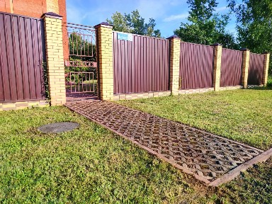 Продается 3-этажный дом, 420 м²