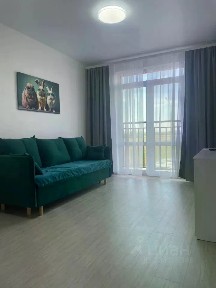 Продается 1-комн. квартира, 42 м²