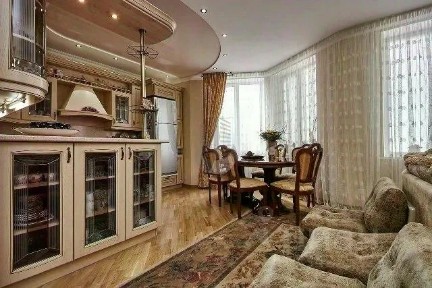 Продается 4-комн. квартира, 158 м²