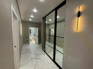 Продается 2-комн. квартира, 55,8 м²