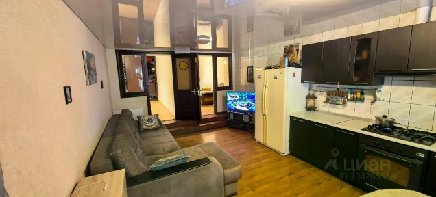 Продается 4-комн. квартира, 66 м²