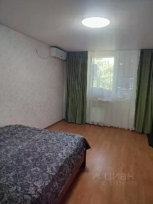 Продается 1-комн. квартира, 42 м²
