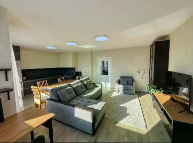 Продается 1-комн. квартира, 70 м²
