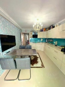 Продается 2-комн. квартира, 64 м²