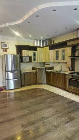 Продается 3-этажный таунхаус, 220 м²