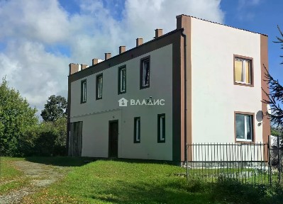 Продается 2-этажный дом, 215 м²