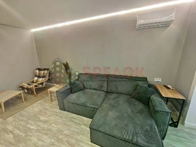 Продается 2-комн. квартира, 64 м²