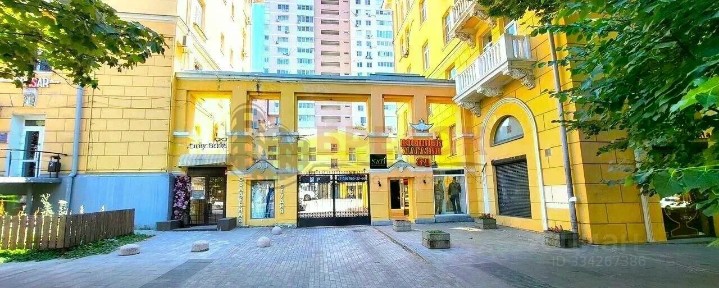 Продается 3-комн. квартира, 70 м²