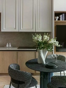 Продается 2-комн. квартира, 48 м²