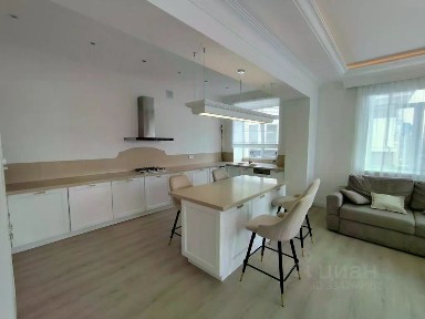 Продается 2-комн. квартира, 92 м²