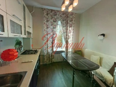 Продается 2-комн. квартира, 59,7 м²