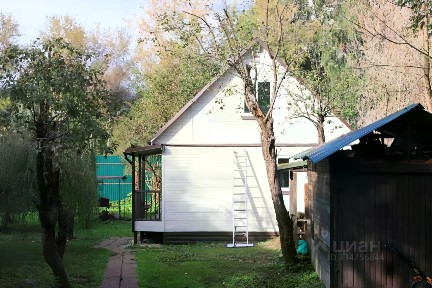 Сдается 2-этажный дом, 56 м²