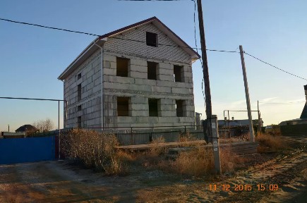 Продается 3-этажный дом, 350 м²