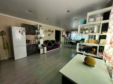 Продается 2-этажный дом, 192 м²