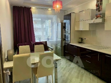 Продается 2-комн. квартира, 74,4 м²