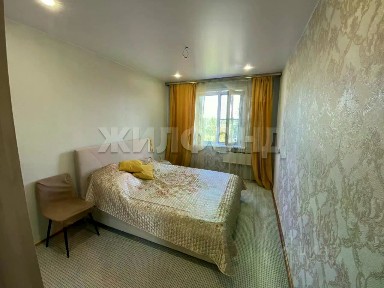 Продается 4-комн. квартира, 83 м²