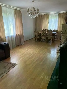 Сдается 2-этажный коттедж, 200 м²