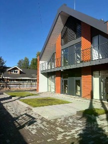 Сдается здание, 1 000 м²