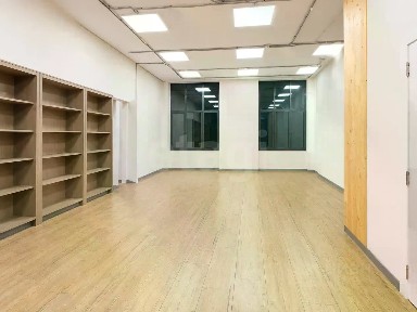 Сдается торговая площадь, 97,5 м²