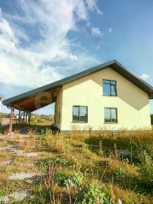 Продается 2-этажный дом, 200 м²