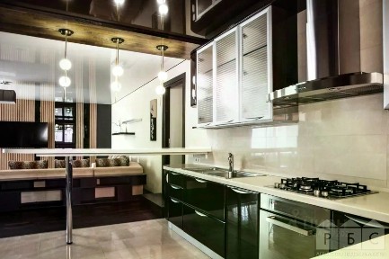 Продается 2-этажный дом, 321,1 м²