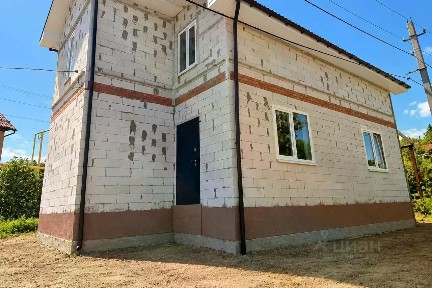 Продается 2-этажный дом, 160 м²
