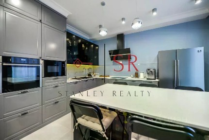 Сдается 3-комн. квартира, 120 м²