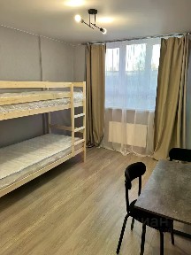 Свердловская область, Екатеринбург, р-н Железнодорожный, мкр. Завокзальный, просп. Космонавтов, 9
