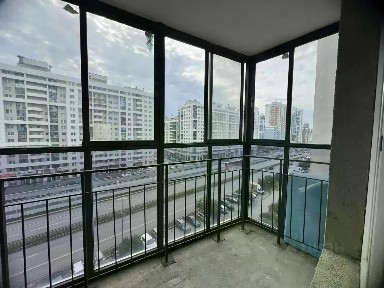 Свердловская область, Екатеринбург, р-н Академический, мкр. Академический, ул. Вильгельма де Геннина, 40