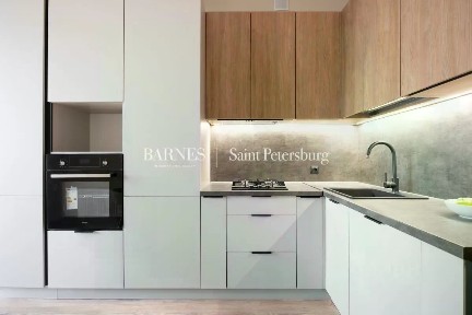 Продается 5-комн. квартира, 128,3 м²