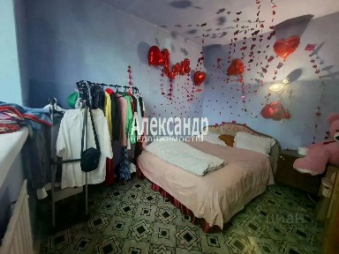 Продается 4-комн. квартира, 100,7 м²