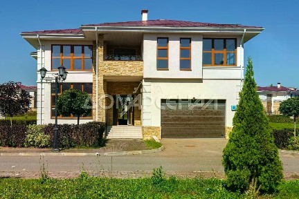 Продается 2-этажный дом, 521,6 м²