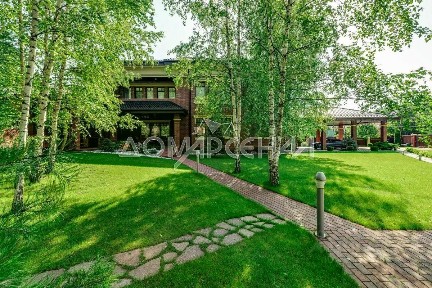 Продается 2-этажный дом, 392,4 м²