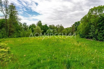 Продается участок, 300 сот.