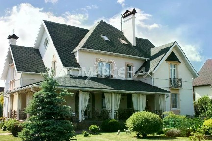 Продается 4-этажный дом, 520 м²