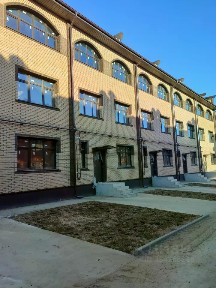 Продается 3-этажный таунхаус, 134,6 м²
