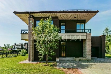 Продается 2-этажный дом, 333,69 м²