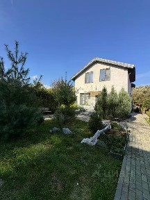 Продается 2-этажный дом, 160 м²