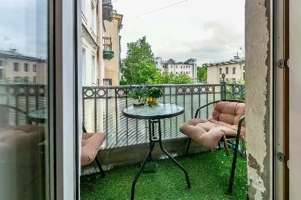 Продается 2-комн. квартира, 64 м²