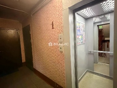Продается 1/2 квартиры, 60,1/7 м²