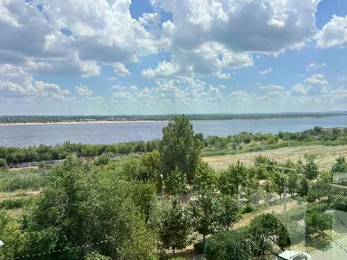 Продается 2-комн. квартира, 85 м²