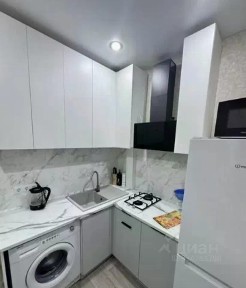 Продается 4-комн. квартира, 65 м²