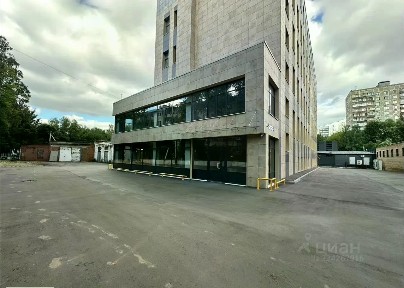 Сдается здание, 4 132 м²