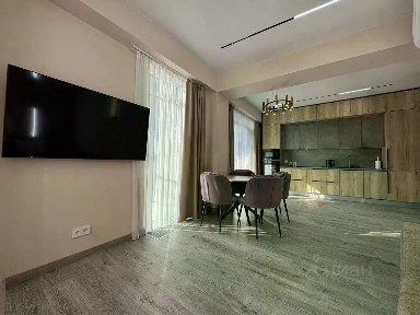 Сдается 2-комн. квартира, 65 м²